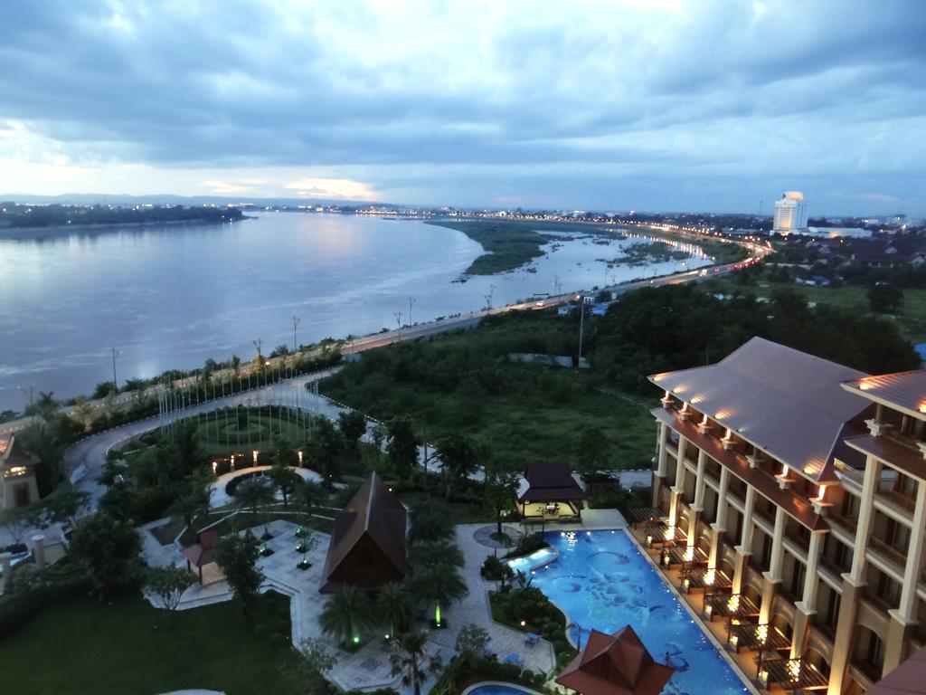 Landmark Mekong Riverside Hotel Vientiane Esterno foto