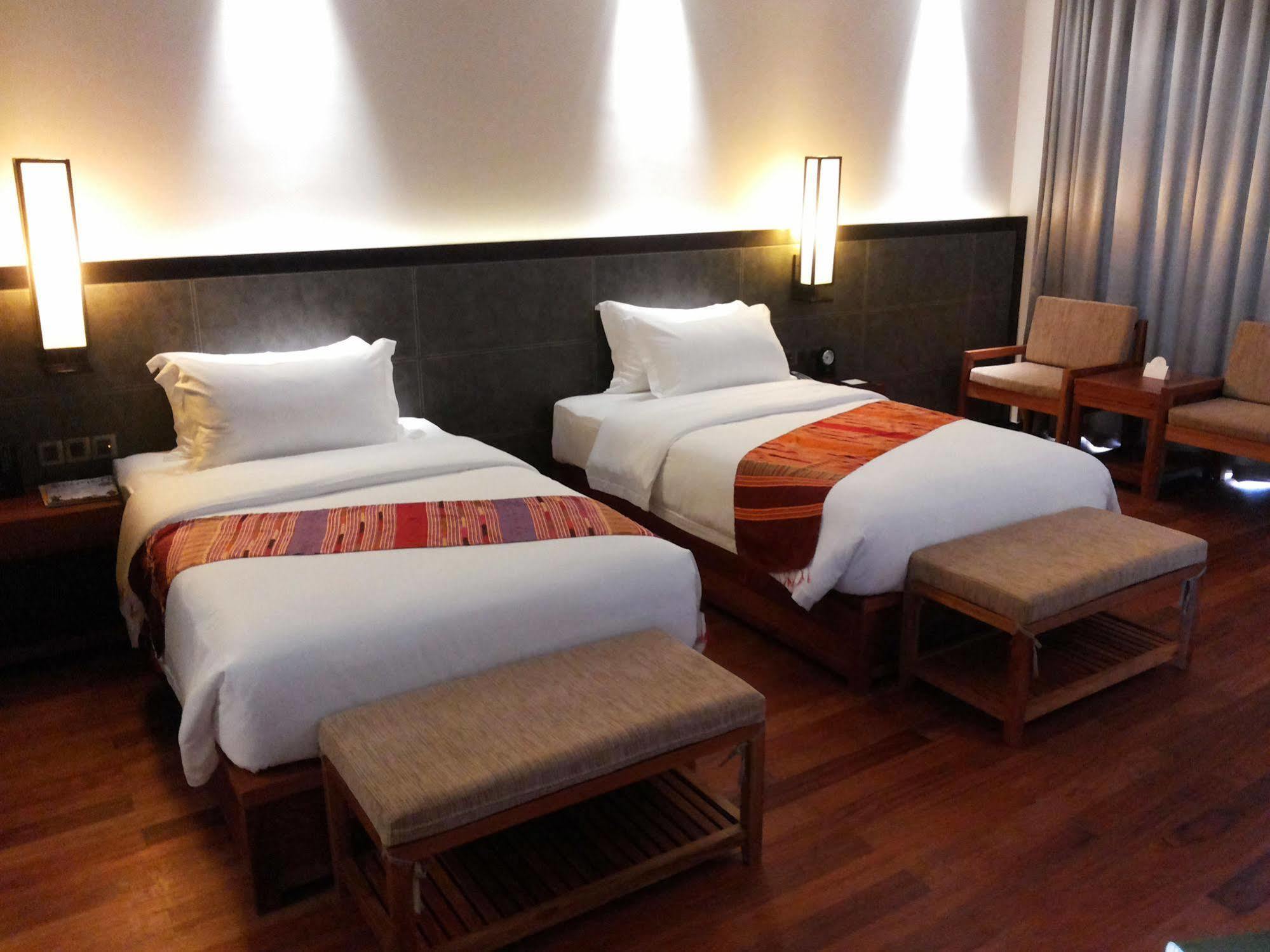Landmark Mekong Riverside Hotel Vientiane Esterno foto