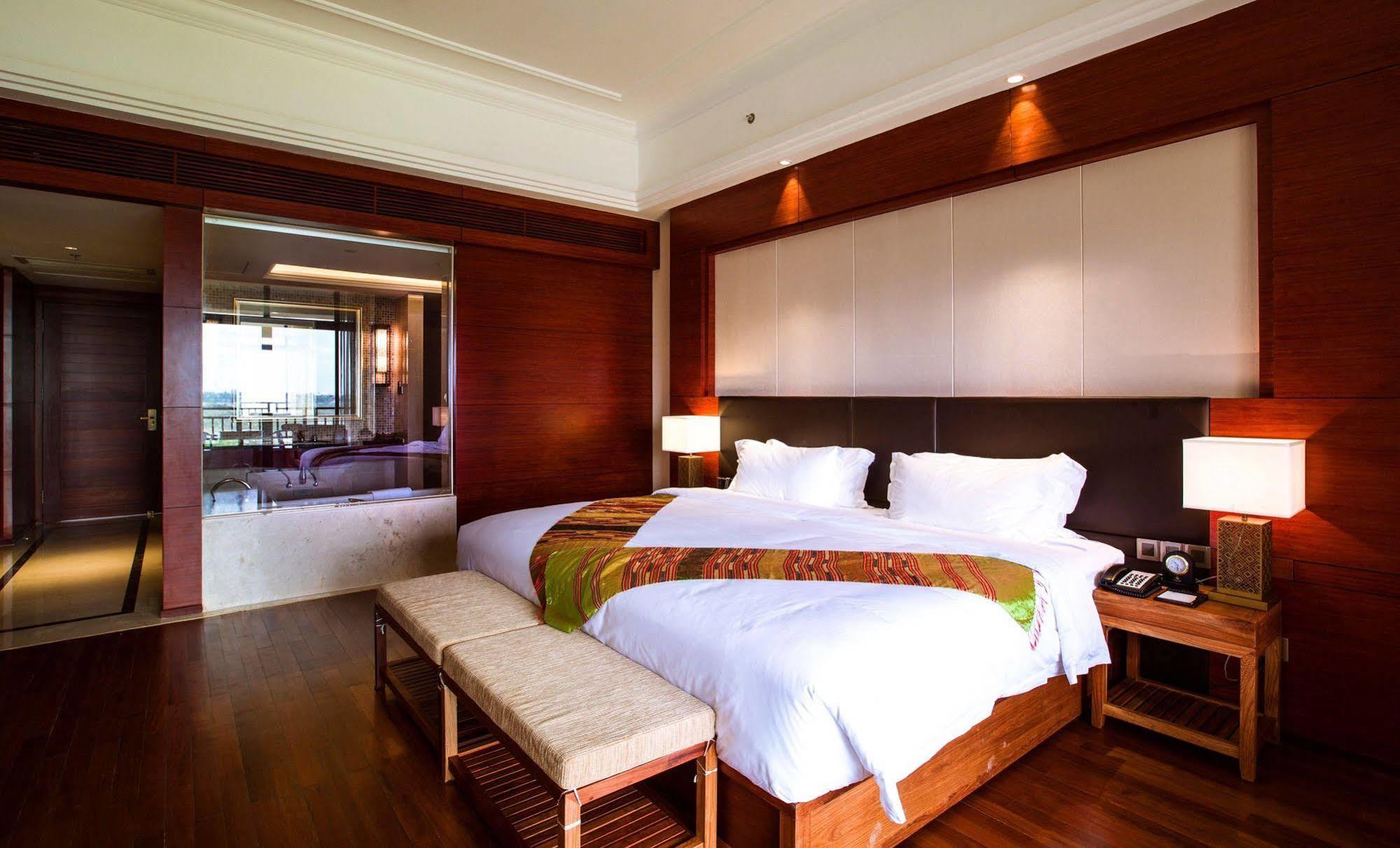 Landmark Mekong Riverside Hotel Vientiane Esterno foto