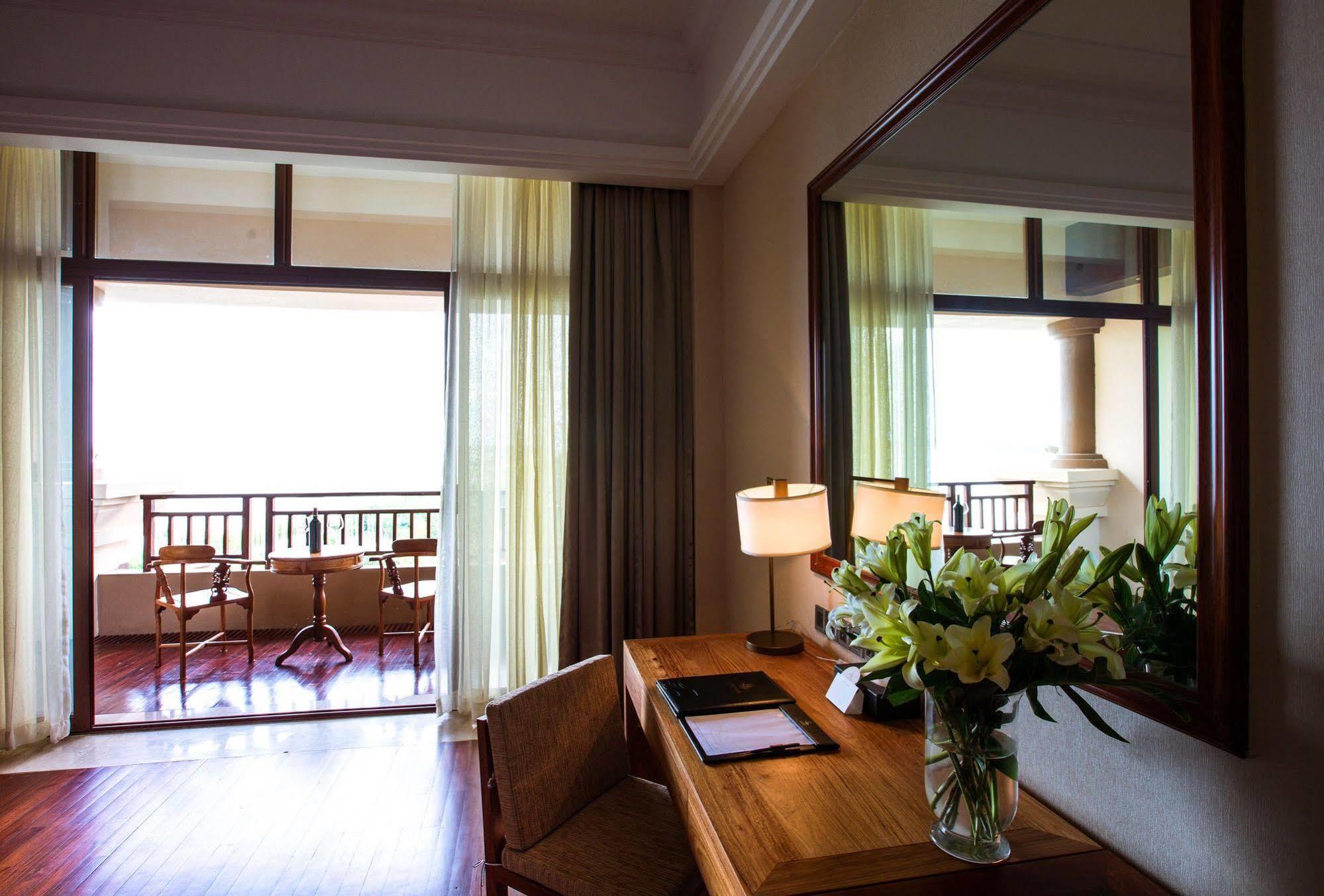 Landmark Mekong Riverside Hotel Vientiane Esterno foto