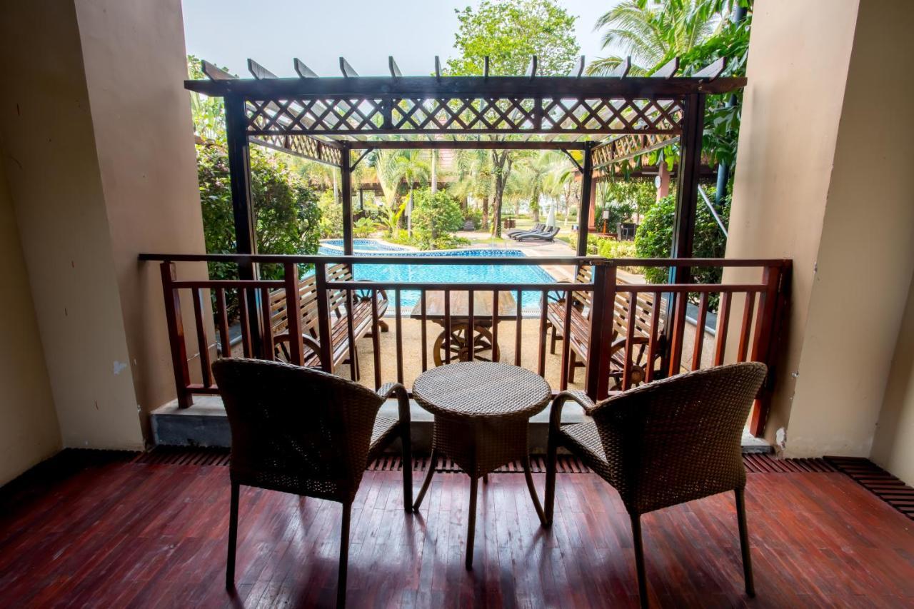 Landmark Mekong Riverside Hotel Vientiane Esterno foto